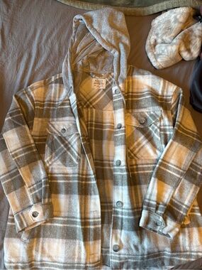 26 International Plaid Hooded Utility Jacket in Gray and Cream